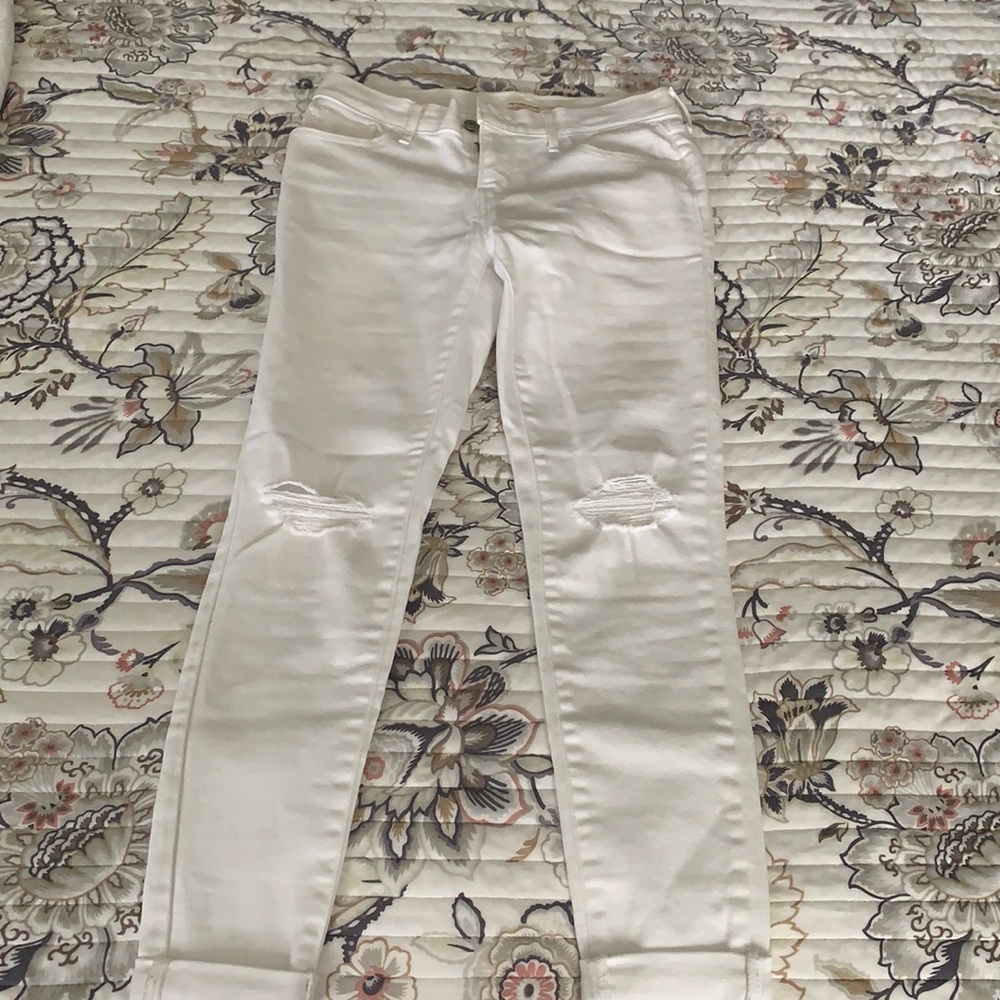 Levi Strauss 710 white super skinny jeans